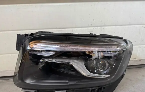 Mercedes-Benz GLB X247 Headlight/headlamp A2479067903