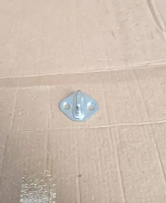 Toyota RAV 4 (XA40) Front door lock loop/hook striker