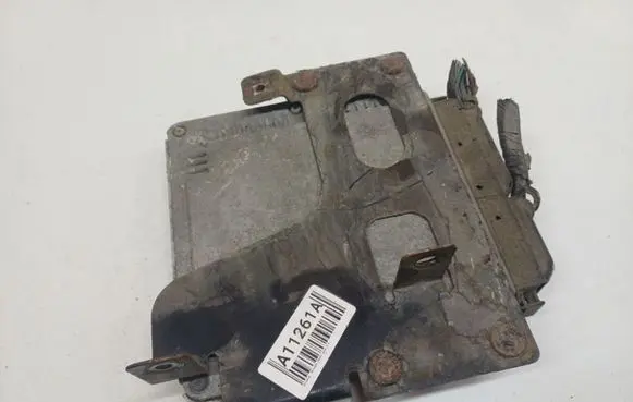 Chrysler Grand Voyager IV Engine control unit/module 0281012121
