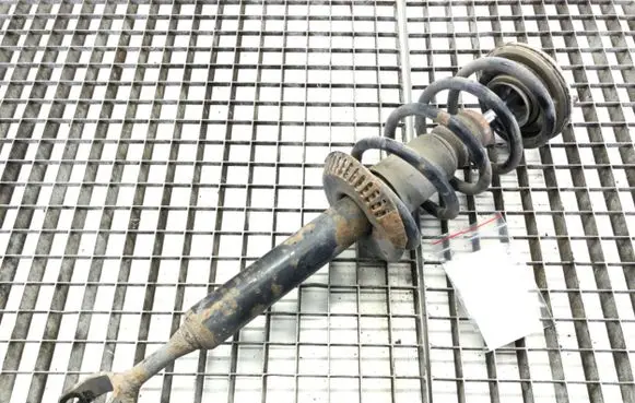 Audi A4 S4 B5 8D Front shock absorber/damper 8D0413031