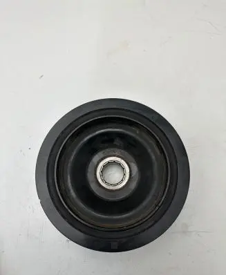 Mercedes-Benz C W205 Crankshaft pulley A2740301203