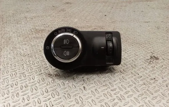 Opel Insignia A Light switch 13268707