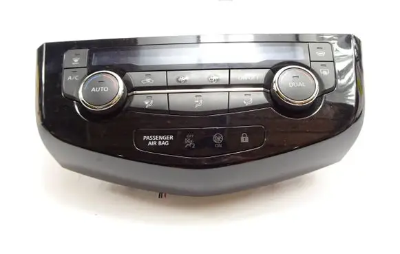 Nissan Qashqai Climate control unit 275004EA1A 20140601 T907771D