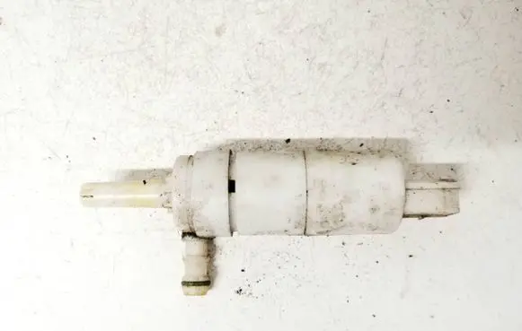 Mercedes-Benz E W210 Headlight washer pump 