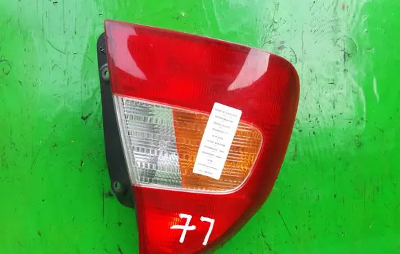 Hyundai Accent Rear/tail lights