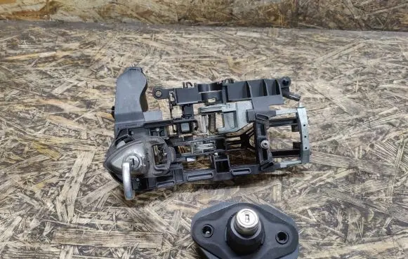 BMW 7 F01 F02 F03 F04 Lock set 10862510 51247194181 7187225
