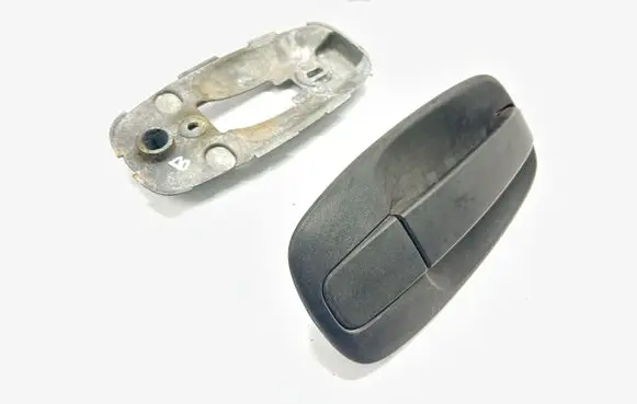 Renault Trafic II (X83) Tailgate/trunk/boot exterior handle 8200170625