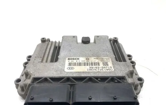 KIA Ceed Engine control unit/module ECU 391032A715
