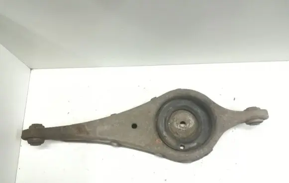 Volvo V70 Rear upper control arm/wishbone