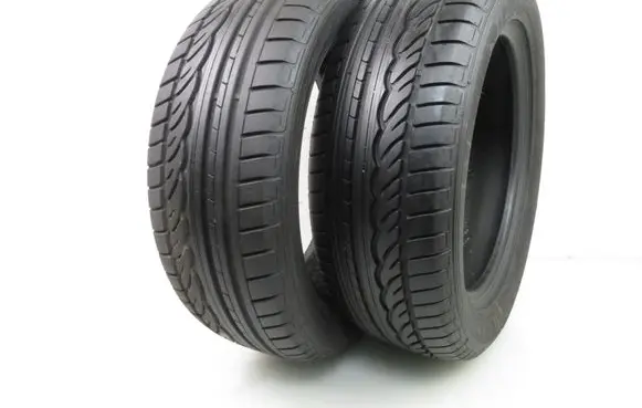 Volkswagen Golf V R16 summer tire 
