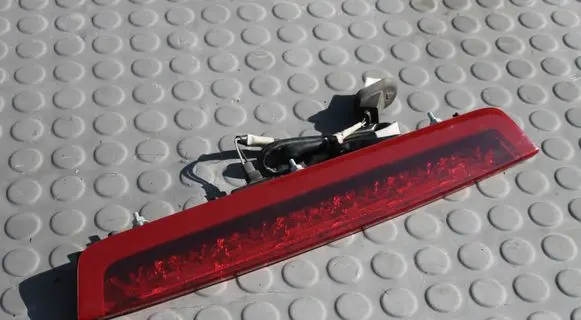 Honda HR-V Rear/tail lights TRZECI-STOP-LAMPA