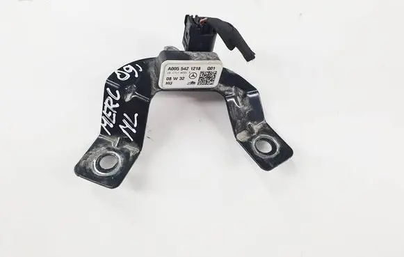 Mercedes-Benz ML W164 Airbag deployment crash/impact sensor A0055421218-474 a0055421218