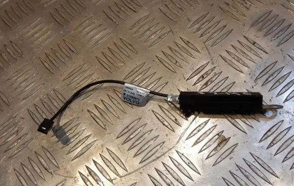Radio antenna