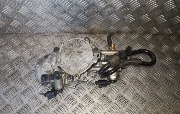 Audi A6 S6 C6 4F Fuel injection high pressure pump HFS853A108 420142A2493 06D145100E