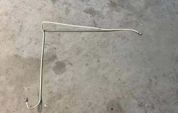 Mini One - Cooper F56 F55 Fuel line pipe 7300623 16137300623