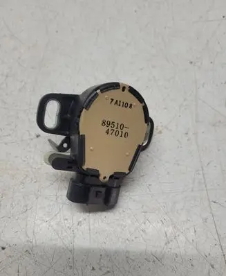 Toyota Prius (XW20) Accelerator throttle pedal 8951047010