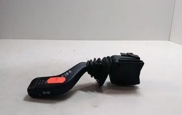 Opel Zafira A Indicator stalk 90560990 90560991