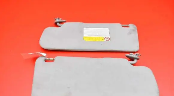Mitsubishi Outlander Sun visor