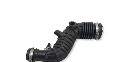 Nissan Qashqai Turbo air intake inlet pipe/hose 