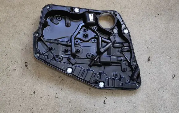 BMW X4 G02 Rear window lifting mechanism without motor 7417372