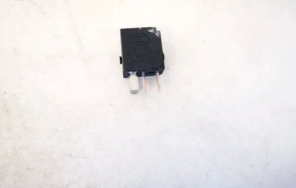 Mercedes-Benz C W203 Other relay 0025421119 4ra007813-00