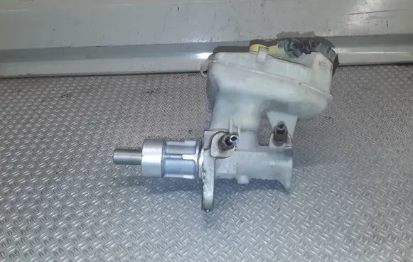 Opel Insignia A Master brake cylinder 03350890231