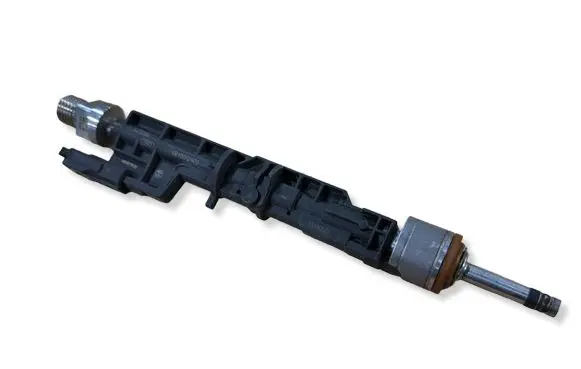 BMW 8 G16 Fuel injector 13647852362 0261500485 190523