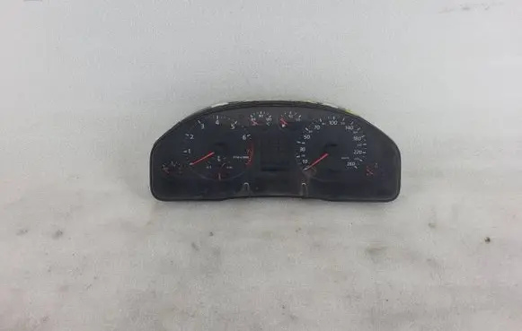 Speedometer (instrument cluster)