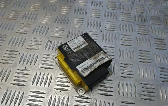 Volkswagen PASSAT B6 Airbag control unit/module 3C0909605M