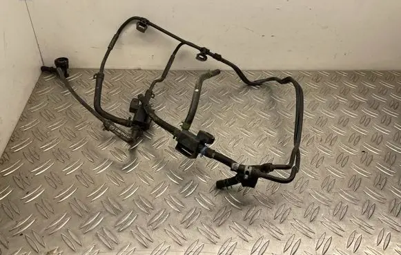 Lincoln MKZ II Vacuum line/pipe/hose CJ5E9961BF 70350703