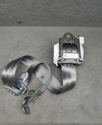Audi A8 S8 D4 4H Rear seatbelt 4H0857807M 4H0857807MV04 4H0857807A