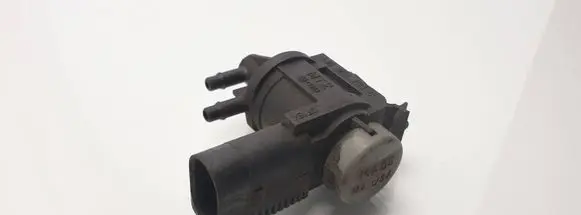 Audi A6 S6 C5 4B Turbo solenoid valve 1J0906283C