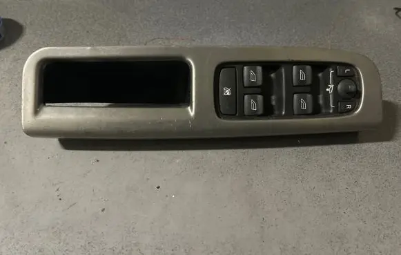 Volvo V50 Electric window control switch 30795082 03451720