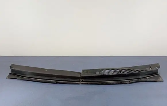 Ford Cougar Wiper trim 98BGC02226AH