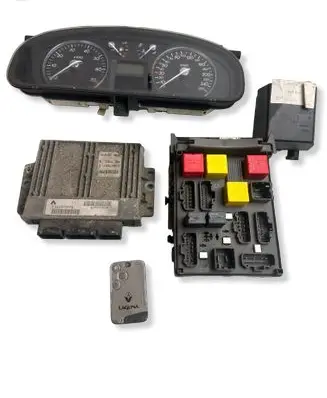 Renault Laguna II Engine control unit/module 8200230514 S2000RPM 21647661