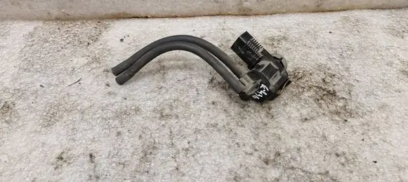 Volkswagen Tiguan Turbo solenoid valve 1K0906283A