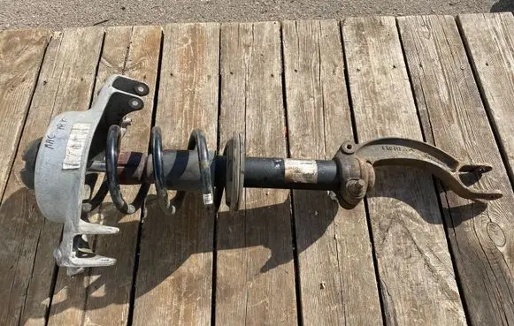 Porsche Macan (95B) Front shock absorber/damper 95B413031E 814904009171