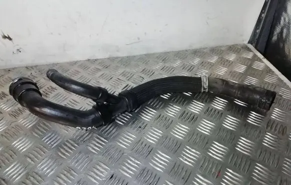 Ford Mondeo MK IV Engine coolant pipe/hose PA66GF30 S8000102