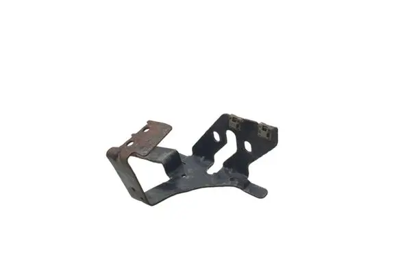 Mercedes-Benz Vito Viano W447 Other engine bay part A6221500073