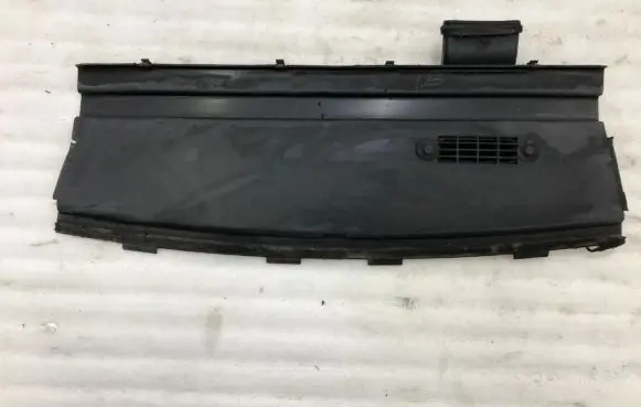 Jaguar S-Type Radiator trim XR83-8A095-