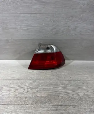 BMW 3 E46 Rear/tail lights 8384844