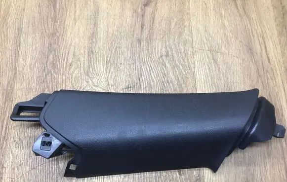 Porsche Macan (95B) (C) pillar trim 95B867288