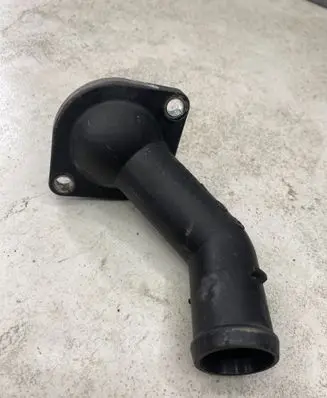 Volkswagen Golf V Engine coolant pipe/hose 06A121121C 03L121121C 038121121D