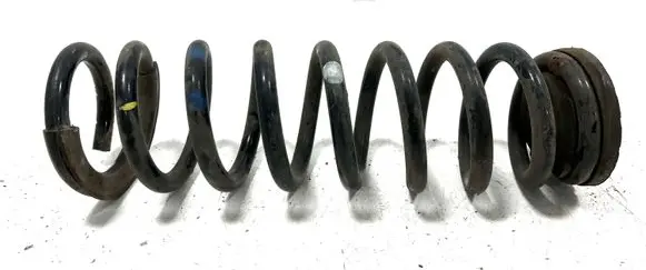 Hyundai i40 Rear coil spring