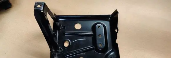 Mitsubishi Space Star Battery tray 