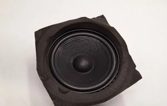 BMW 5 E39 Headliner speaker 65138369069
