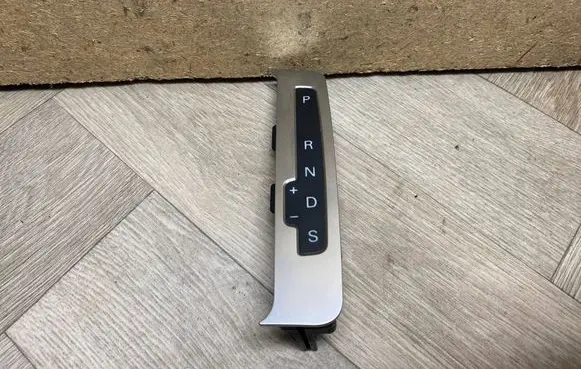 Audi A6 S6 C6 4F Gear shift selector indicator 4F2713463D