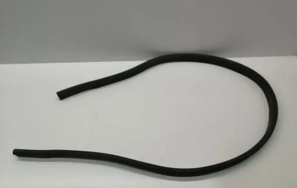 Volkswagen PASSAT B8 Engine compartment rubber 3G0823723
