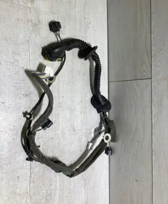 Renault Twingo III Front door wiring loom 241244330r