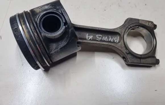 BMW 5 E60 E61 Piston with connecting rod